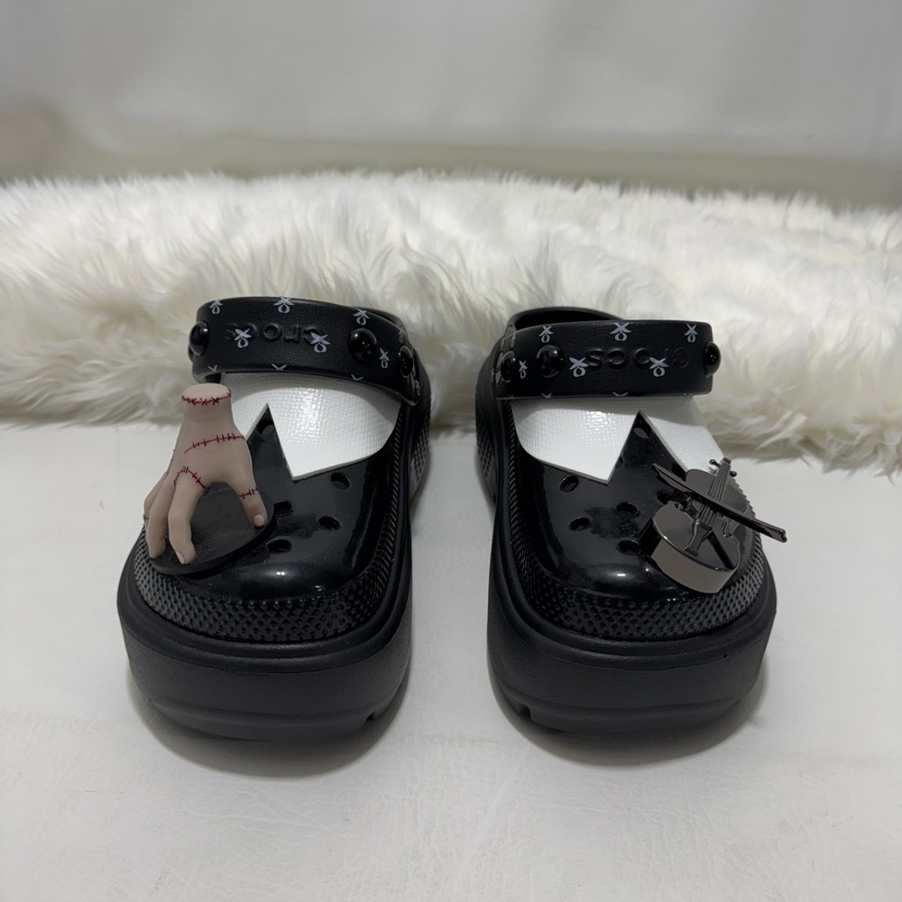 Wednesday x Crocs Stomp Platform Clog - Picture 2 of 9